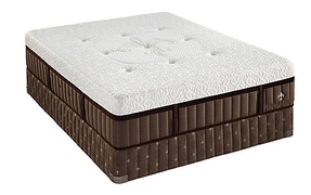 Stearns & Foster Lux Estate Hybrid Point Robinson Luxury Ultra Plush picture