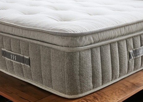 Brentwood Home Cedar