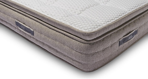 Brentwood Home Mirador