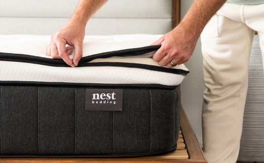 Nest Bedding Sparrow Signature Hybrid