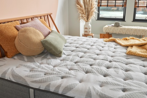 Sealy Posturepedic Silver Pine Tight Top