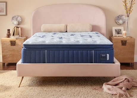 Stearns & Foster Estate Pillow Top