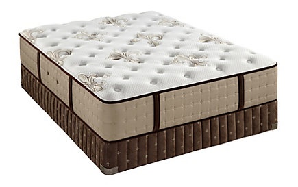 Stearns & Foster Estate East Cape Luxury Plush
