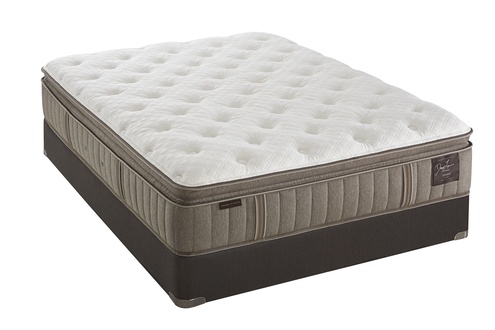 Stearns & Foster Luxury McKee Luxury Plush Euro Top