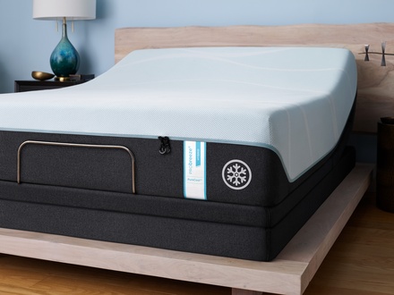 TEMPUR-Breeze Pro-Breeze Medium Hybrid