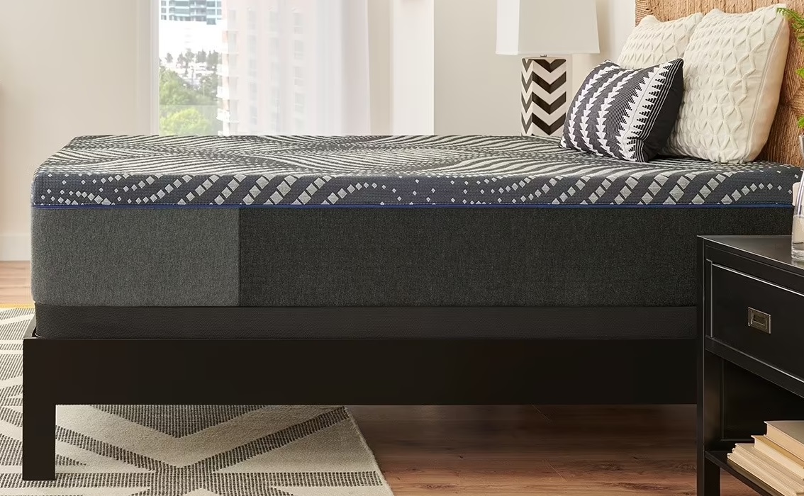 Sealy Posturepedic Plus Foam Mattress Reviews